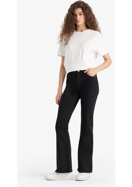 Mia Flare Fit Normal Bel İspanyol Paça Uzun Jean Pantolon E9157AX25AU fırsatları