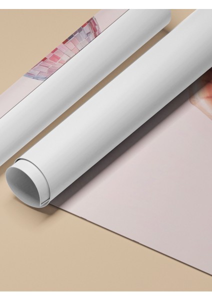 Çerçevesiz Poster, El Topunda Yansıma Efekti, Yatak Odası Dekoru Poster No: 109557 fırsatları