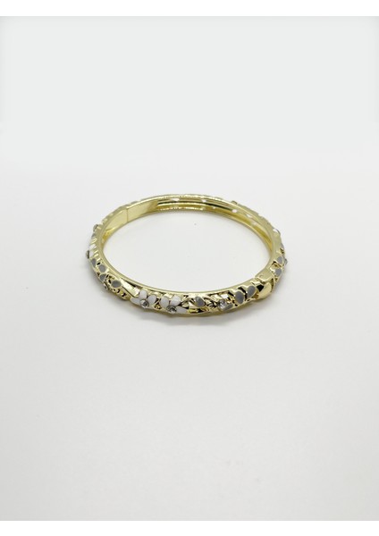 Altın Renkli Çiçek Desenli Kelepçe Bileklik fiyatları