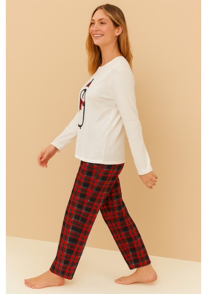 Kadın Baskılı Beyaz Ekose Desenli Pijama Takımı - Kardan Adam Baskılı fiyatları