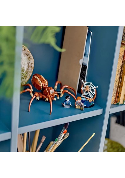 LEGO Harry Potter Aragog Yasak Ormanda 76434 indirimleri