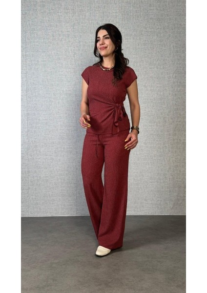 Kadın Kısa Kollu Bisiklet Yaka Yandan Bağlamalı Bürümcük Bluz ve Pantolon Ikili Takım