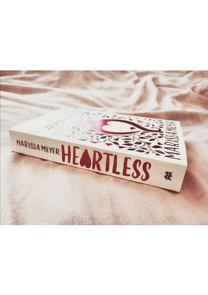 Heartless - Marissa Meyer