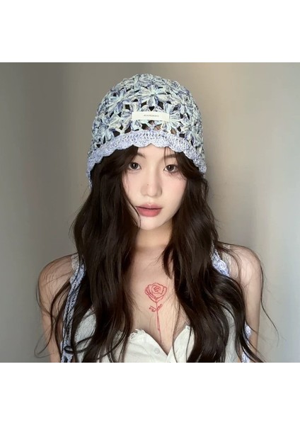 YST006 Tığ Işi Püsküllü Şapka Kadın Örgü Şapka Baş Üstü Yün Şapka (Yurt Dışından)