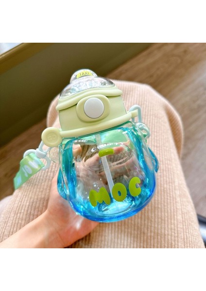 Çocuk Plastik Hasır Su Şişesi 700ML Askılı (Yurt Dışından)