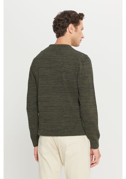 Erkek Hakı-sıyah Standart Fit Normal Kesim Bisiklet Yaka Desenli Triko Kazak indirimleri