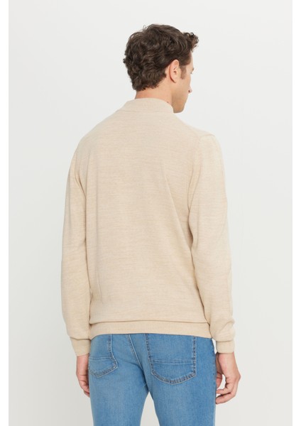 ALTINYILDIZ CLASSICS Erkek Bej Tüylenme Yapmayan Standart Fit Normal Kesim Yarım Balıkçı Yaka Triko Kazak indirimleri