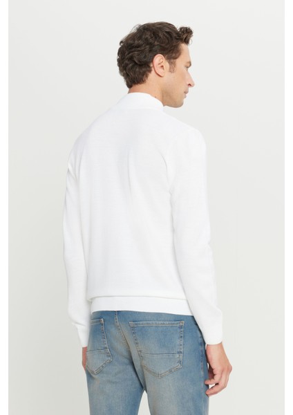 ALTINYILDIZ CLASSICS Erkek Ekru Tüylenme Yapmayan Standart Fit Normal Kesim Yarım Balıkçı Yaka Triko Kazak indirimleri