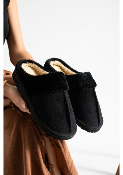 Kadın Ev Terliği Asla Ses Yapmaz Hafif Taban Sıcak Şık Tasarım