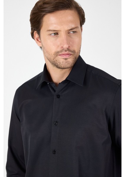 Siyah Uzun Kol Sert Yaka Cepsiz Comfort Fit Pamuklu Gömlek 1004250914 fırsatları