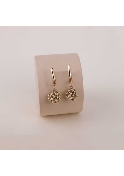 Dorica Halka Sallantılı Küpe