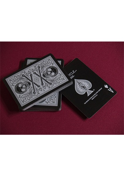 Skull Metallic Silver Oyun Kartları modelleri