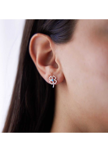 Mavi Taşlı Yonca Küpe