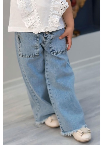 Kız Çocuk Jean Pantolon Geniş Paça Düğmeli Paçası Püskül Detaylı 5-9 Yaş, Açık Mavi
