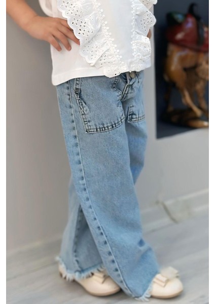 Kız Çocuk Jean Pantolon Geniş Paça Düğmeli Paçası Püskül Detaylı 5-9 Yaş, Açık Mavi fiyatları