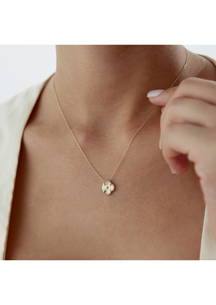 Altın Sedefli Yonca Cleef Kolye modelleri