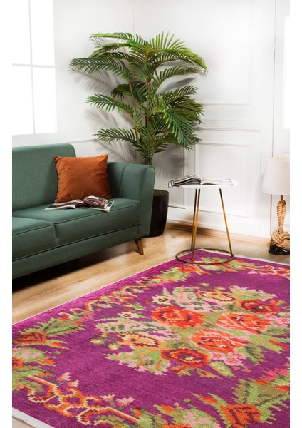 Uhta Pembe Çiçekli Etnik Modern Desenli Makinada Yıkanabilir Hav Toz Vermez Leke Tutmayan Kaymaz Taban Dijital Makine Baskı Salon Yolluk Mutfak Halı modelleri