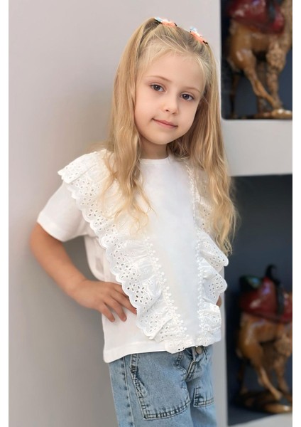 Kız Çocuk Tişört Güpürlü Çiçekleri Nakışlı 1.5-5 Yaş, Beyaz modelleri