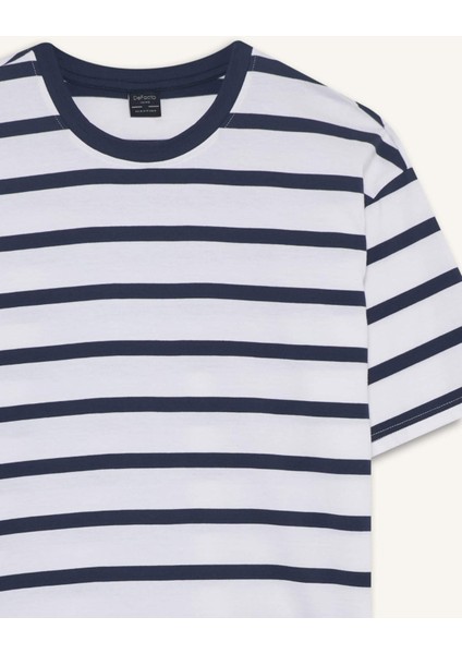 %100 Pamuk Boxy Fit Rahat Kesim Bisiklet Yaka Çizgili Kısa Kollu Tişört E1160AX25AU