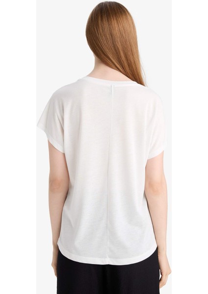 Bisiklet Yaka Taş Baskılı Kısa Kollu Tişört F9593AX25AU