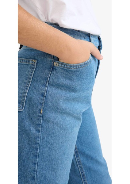 Erkek Çocuk Straight Fit Düz Paça Jean Pantolon F0455A825AU indirimleri