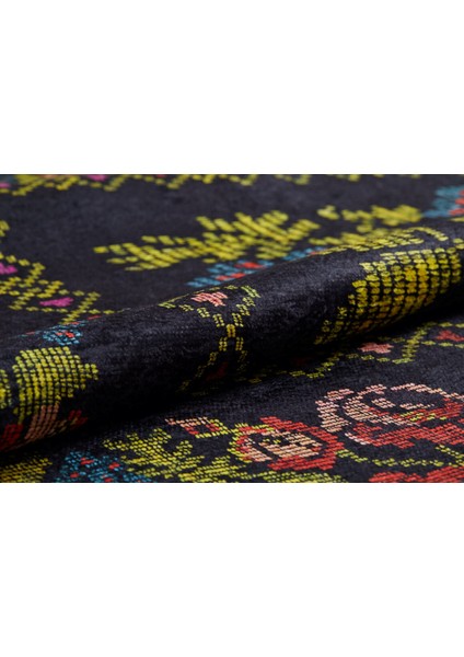 Tobolsk Siyah Çiçekli Etnik Modern Desenli Makinada Yıkanabilir Hav Toz Vermez Leke Tutmayan Kaymaz Taban Dijital Makine Baskı Salon Yolluk Mutfak Halı indirimleri