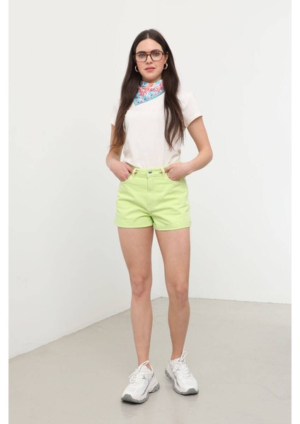 Kadın Paçası Katlı Jean Şort Yeşil fırsatları