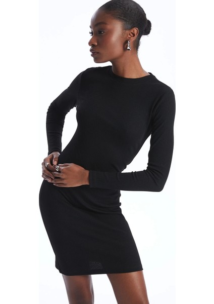 Lcw Vision Siyah Bisiklet Yaka Düz Uzun Kollu Kadın Elbise