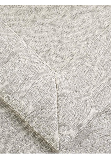 Jakarlı Grena Yatak Örtüsü Seti