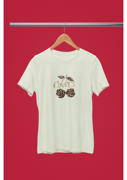 Leoparlı Cherry Baskılı / Kadın Çok Renkli T-Shirt %100 Pamuk Regular Fıt Rahat Kalıp fiyatları