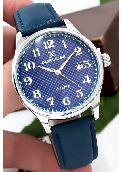 Deri Kordon Gümüş Renk Çelik Kasa Takvimli Erkek Kol Saati Bileklik Hediyeli ZMDK1170 fırsatları