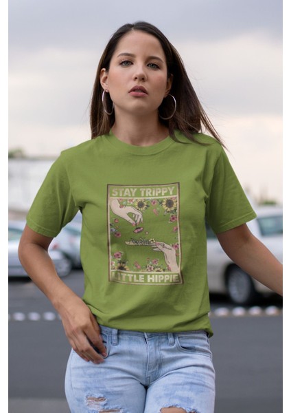 Stay Trıppy Baskılı / Kadın Çok Renkli T-Shirt %100 Pamuk Regular Fıt Rahat Kalıp