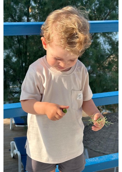 Erkek Çocuk Tişört Cool Yazı Armalı Cepli 1.5-5 Yaş, Bej