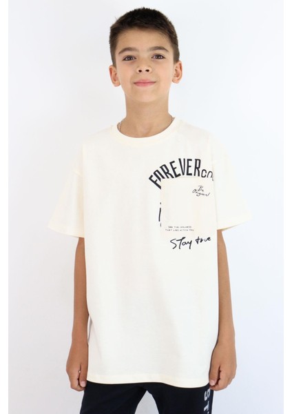 Erkek Çocuk Tişört Yazı Bakılı Cepli 9-14 Yaş, Krem