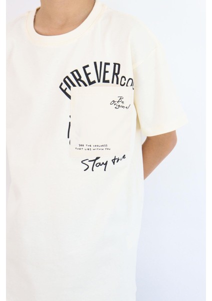 Erkek Çocuk Tişört Yazı Bakılı Cepli 9-14 Yaş, Krem fiyatları