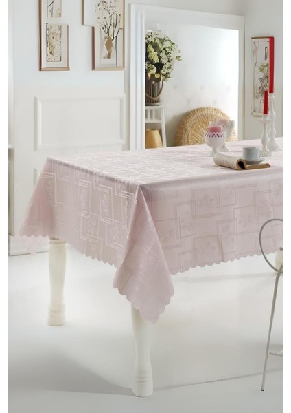 Desenli Piknik ve Masa Örtüsü