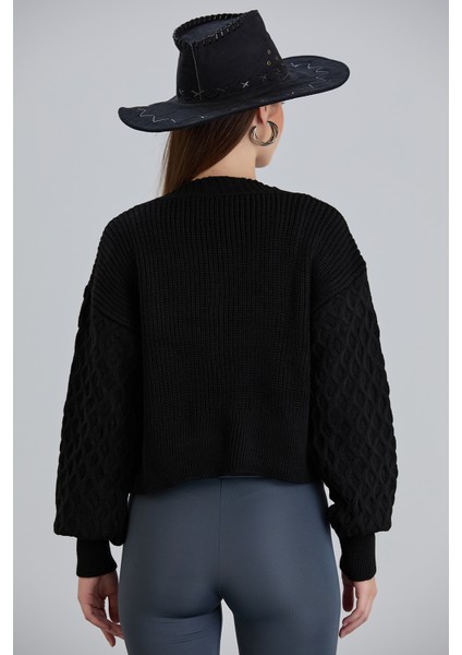 Kadın Balon Kol Örgü Desenli Crop Triko Hırka indirimleri