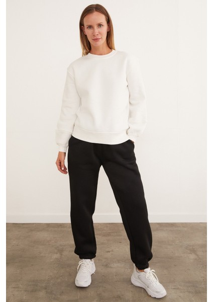 3 Iplik Basic Bisiklet Yaka Sweatshirt modelleri