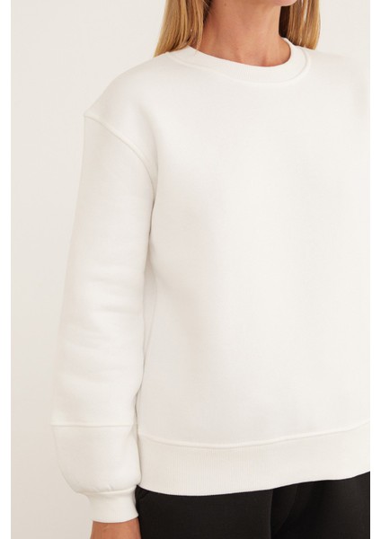 3 Iplik Basic Bisiklet Yaka Sweatshirt