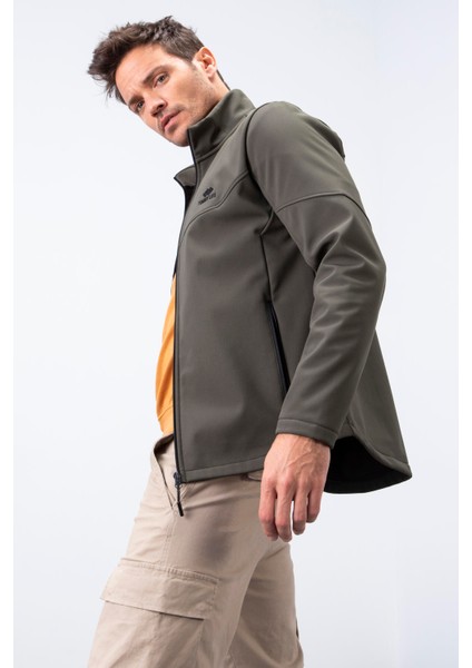 Haki Fermuarlı Dik Yaka Su ve Rüzgar Geçirmez Softshell Erkek Mont - 88050 indirimleri