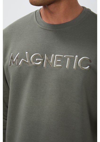 Çağla Yazı Nakışlı O Yaka Rahat Form İçi Polarlı Erkek Sweatshirt - 88020