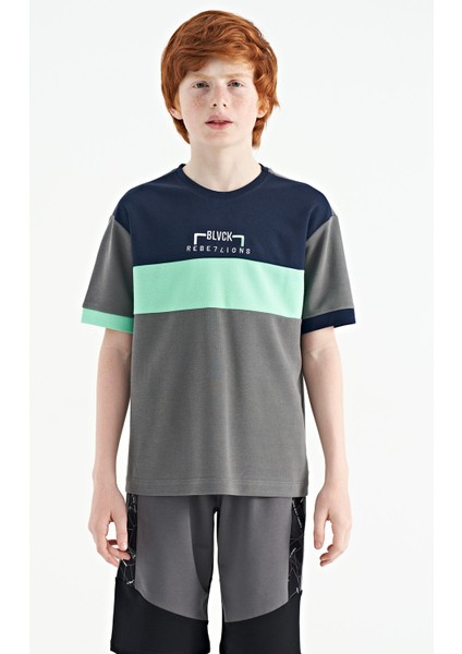 Koyu Gri Renk Geçişli Nakışlı Oversize Erkek Çocuk T-Shirt - 11159