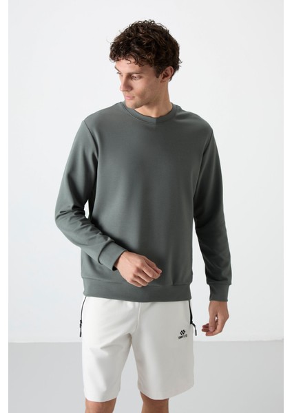 Çağla Basic O Yaka Rahat Form Erkek Sweatshirt - 88053 modelleri
