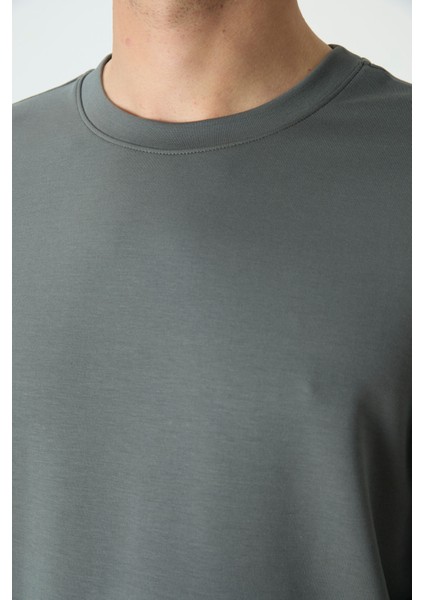 Çağla Basic O Yaka Rahat Form Erkek Sweatshirt - 88053 fırsatları