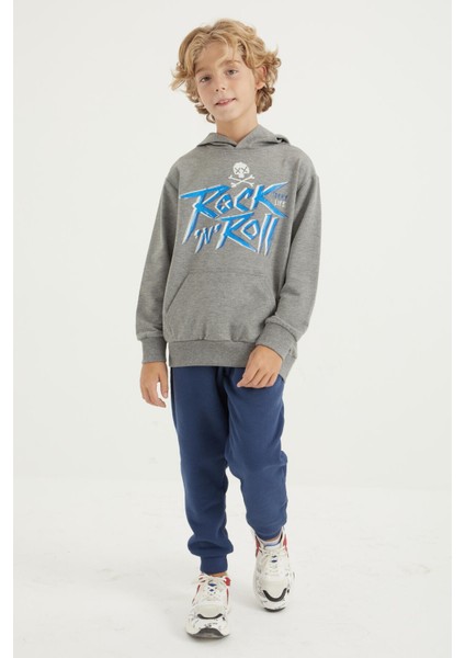 Gri Melanj Yazı Baskılı Kanguru Cepli Kapüşonlu Standart Kalıp Erkek Çocuk Sweatshirt - 11002 fiyatları