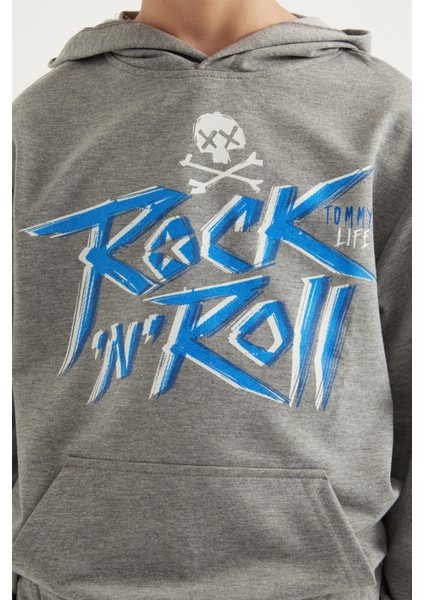 Gri Melanj Yazı Baskılı Kanguru Cepli Kapüşonlu Standart Kalıp Erkek Çocuk Sweatshirt - 11002 modelleri