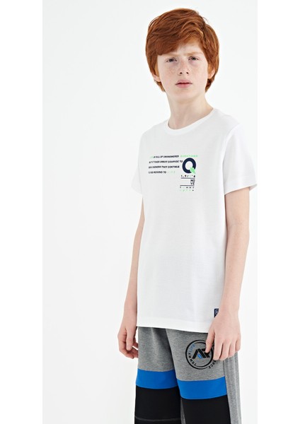 Beyaz Baskı Detaylı O Yaka Standart Kalıp Erkek Çocuk T-Shirt - 11145 fırsatları