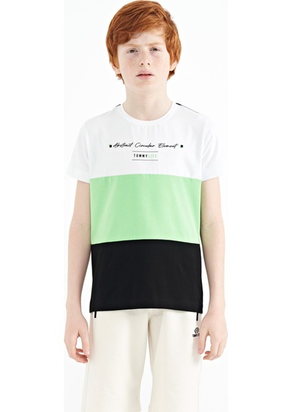 Siyah Renk Bloklu O Yaka Baskı Detaylı Standart Kalıp Erkek Çocuk T-Shirt - 11135