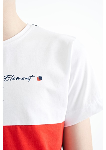 Lacivert Renk Bloklu O Yaka Baskı Detaylı Standart Kalıp Erkek Çocuk T-Shirt - 11135 modelleri