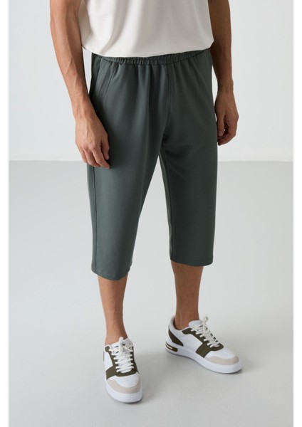 Haki Pamuklu Yumuşak Dokulu Standart Fit Nakışlı Erkek Kapri - 83102 fırsatları